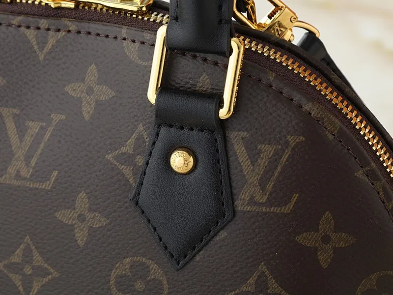 All Categories Official Website "Brand Women's Bags" Women's Bags 💙 LV 2025 New LV Crossbody Bag