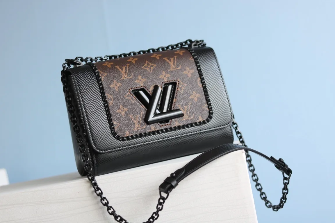 All Categories Official Website "Brand Women's Bags" Women's Bags 💙 LV 2023 New LV Crossbody Bag