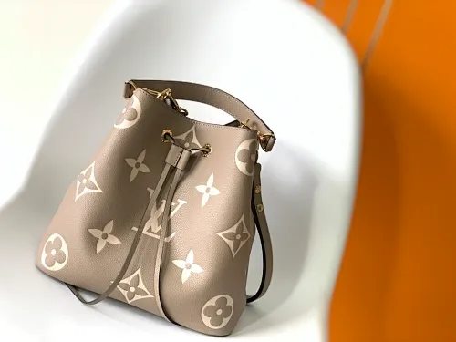 All Categories Official Website "Brand Women's Bags" Women's Bags 💙 LV 2026 New LV Crossbody Bag