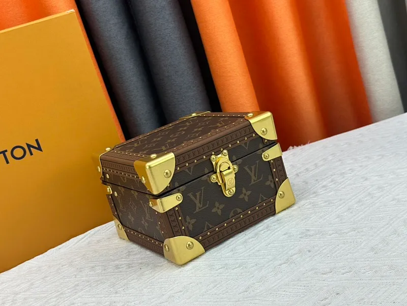 All Categories Official Website "Brand Women's Bags" Women's Bags 💙 LV 2024 Official Website New LV Hard Case