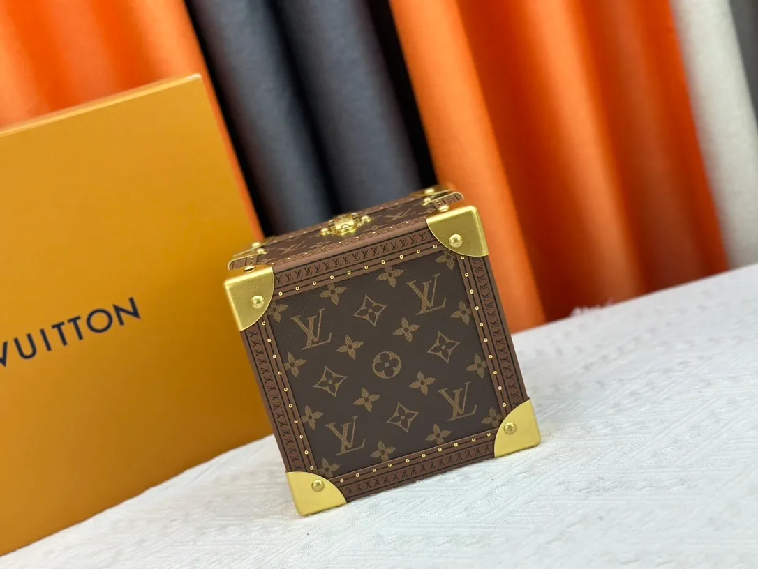 All Categories Official Website "Brand Women's Bags" Women's Bags 💙 LV 2024 Official Website New LV Hard Case
