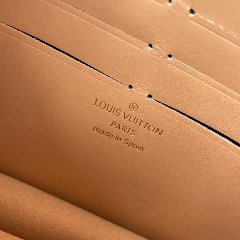 All Categories Official Website "Brand Women's Bags" Women's Bags 💙 LV 2024 New LV Crossbody Bag