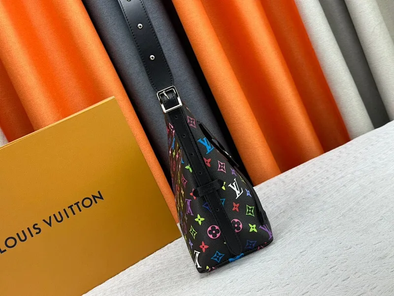 All Categories Official Website "Brand Women's Bags" Women's Bags 💙 LV 2024 New LV Underarm Bag