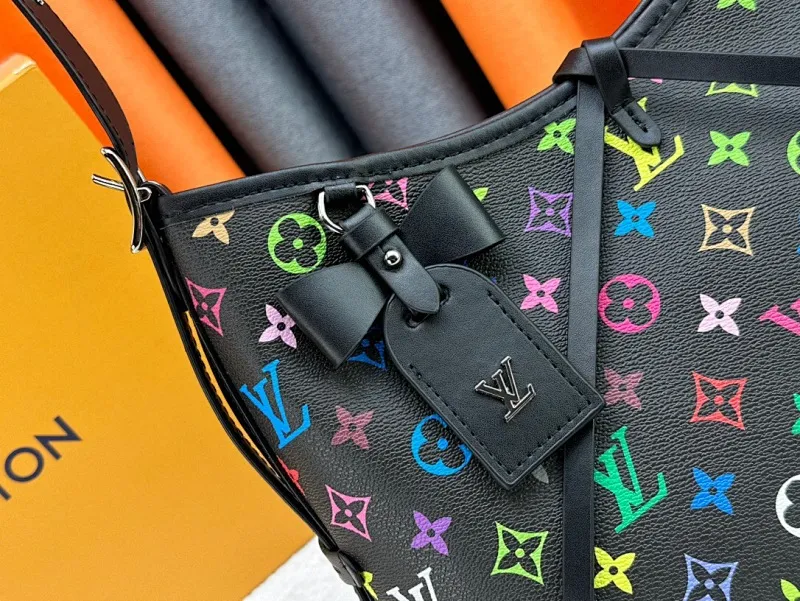 All Categories Official Website "Brand Women's Bags" Women's Bags 💙 LV 2024 New LV Underarm Bag