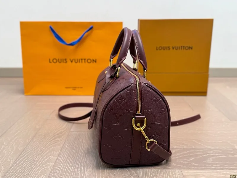 All Categories Official Website "Brand Women's Bags" Women's Bags 💙 LV 2025 New LV Crossbody Bag