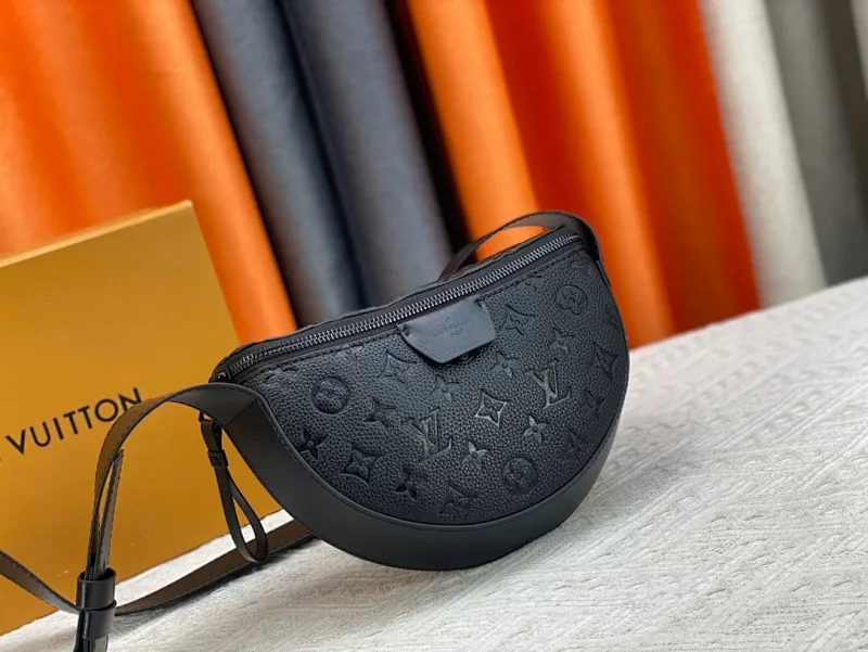 All Categories Official Website "Brand Women's Bags" Women's Bags 💙 LV 2024 New LV Crossbody Bag