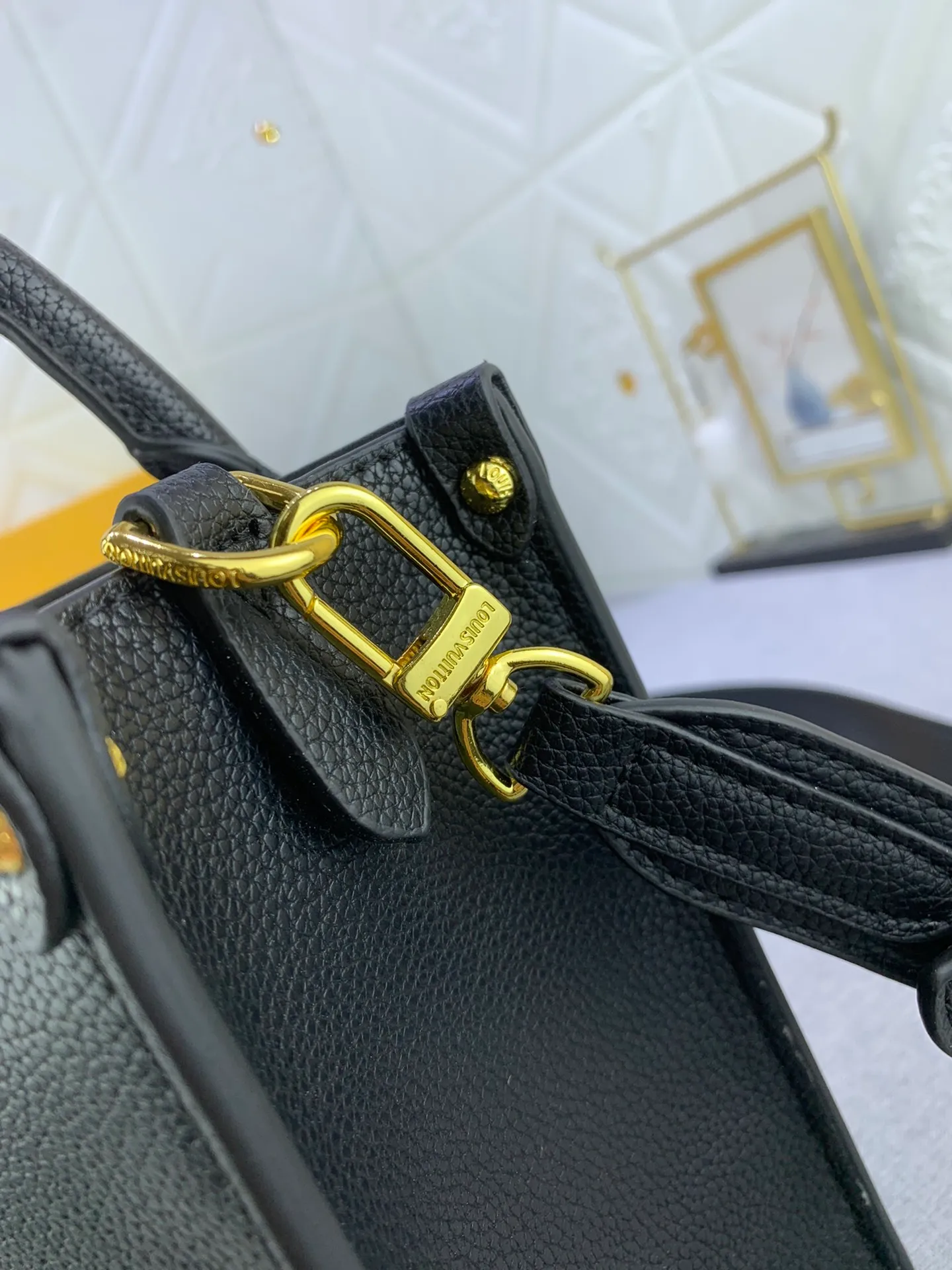 All Categories Official Website "Brand Women's Bags" Women's Bags 💙 LV 2024 New LV Crossbody Bag
