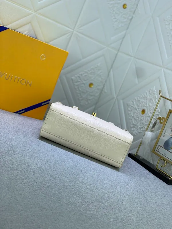 All Categories Official Website "Brand Women's Bags" Women's Bags 💙 LV 2024 New LV Crossbody Bag