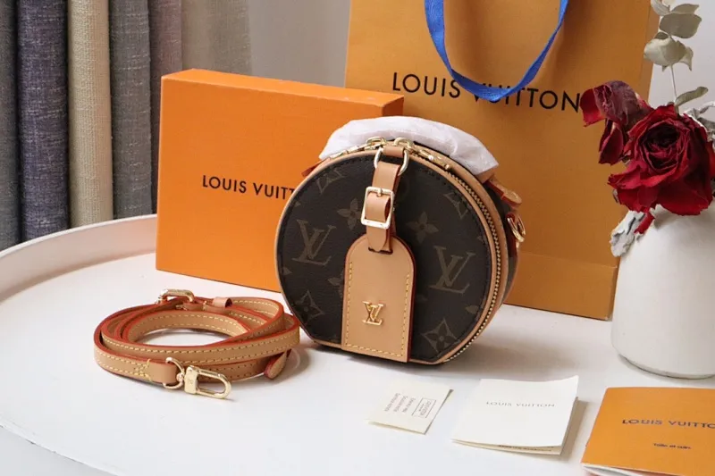 All categories Official website "Brand Women's Bags" Women's Bags 💙 LV replica LV, fine imitation LV bags, LV shoulder bags, 2023 official latest version LV crossbody bag, bag factory, original material, size: 13-12-6.5CM