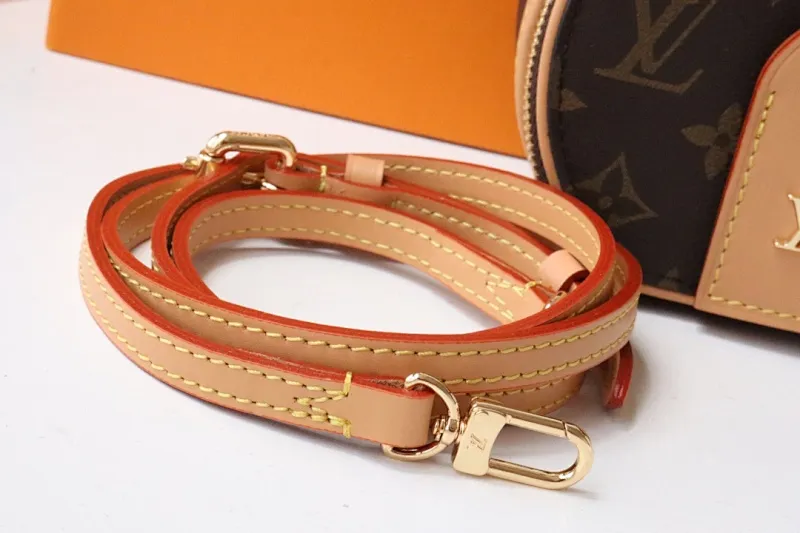 All categories Official website "Brand Women's Bags" Women's Bags 💙 LV replica LV, fine imitation LV bags, LV shoulder bags, 2023 official latest version LV crossbody bag, bag factory, original material, size: 13-12-6.5CM