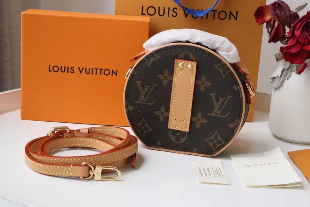 All categories Official website "Brand Women's Bags" Women's Bags 💙 LV replica LV, fine imitation LV bags, LV shoulder bags, 2023 official latest version LV crossbody bag, bag factory, original material, size: 13-12-6.5CM