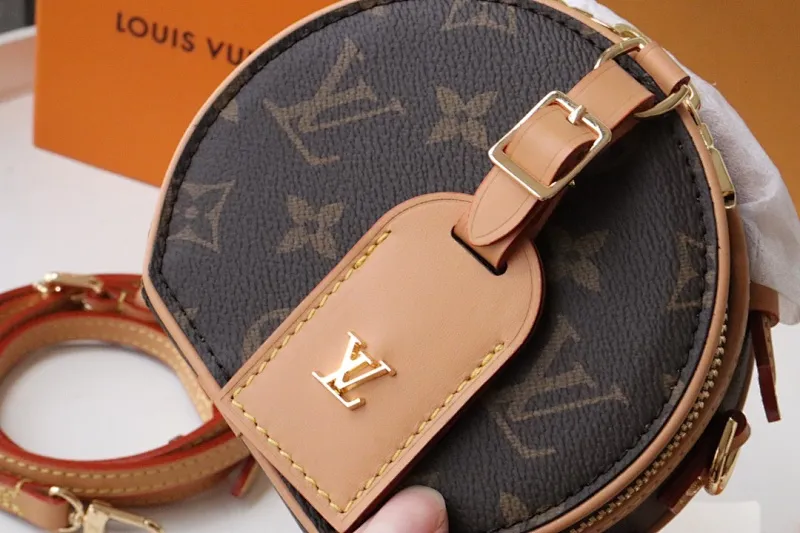 All categories Official website "Brand Women's Bags" Women's Bags 💙 LV replica LV, fine imitation LV bags, LV shoulder bags, 2023 official latest version LV crossbody bag, bag factory, original material, size: 13-12-6.5CM