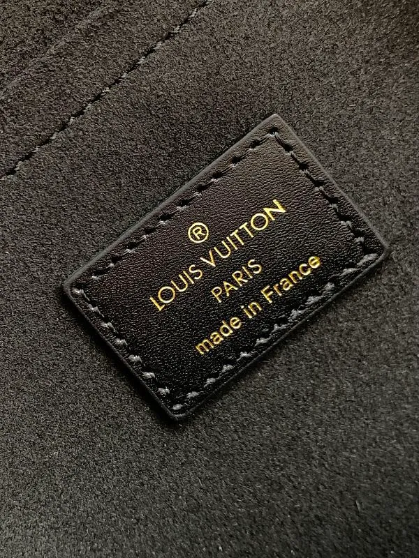 All Categories Official Website "Brand Women's Bags" Women's Bags 💙 LV 2026 New LV Crossbody Bag