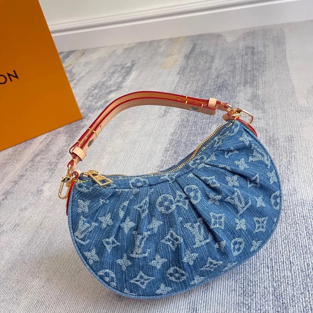 All categories Official website "Brand Women's Bags" Women's Bags 💙 LV 2025 new LV armpit bag