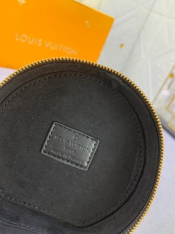 All Categories Official Website "Brand Women's Bags" Women's Bags 💙 LV 2024 New LV Crossbody Bag