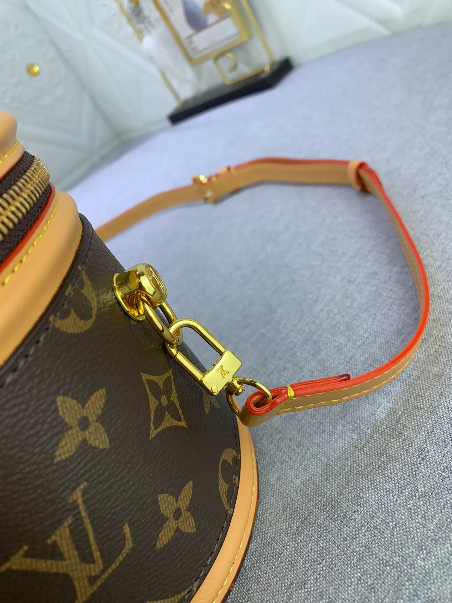 All Categories Official Website "Brand Women's Bags" Women's Bags 💙 LV 2024 New LV Crossbody Bag