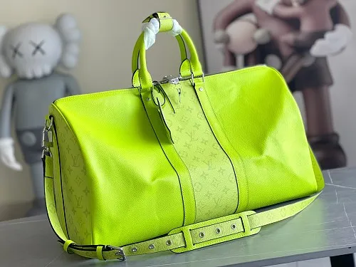 All Categories 💚 Authentic Grade Bags 💚 LV 2026 New LV Travel Bag