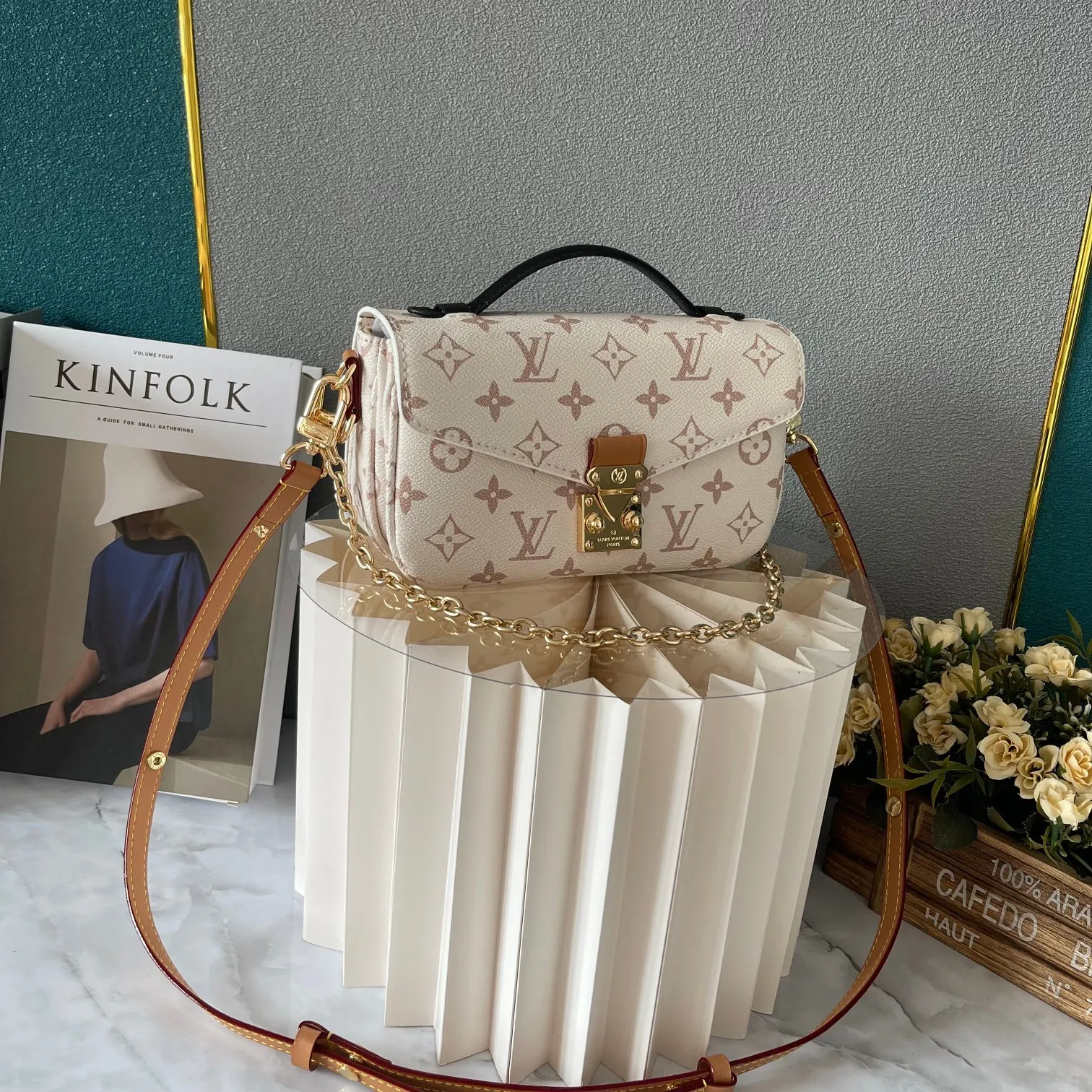 All Categories Official Website "Brand Women's Bags" Women's Bags 💙 LV 2024 New LV Crossbody Bag