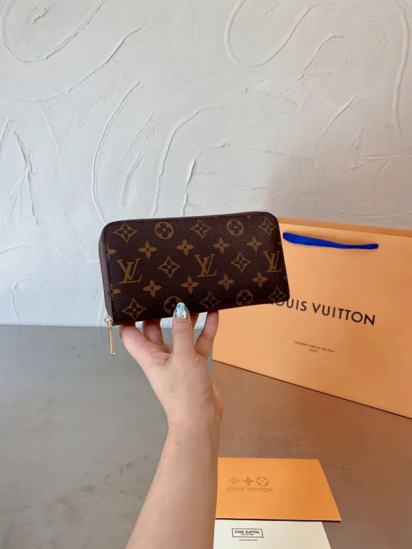 All categories Official website "Three-piece bag set" Three-piece set💖 LV 2023 new LV bag three-piece set wholesale