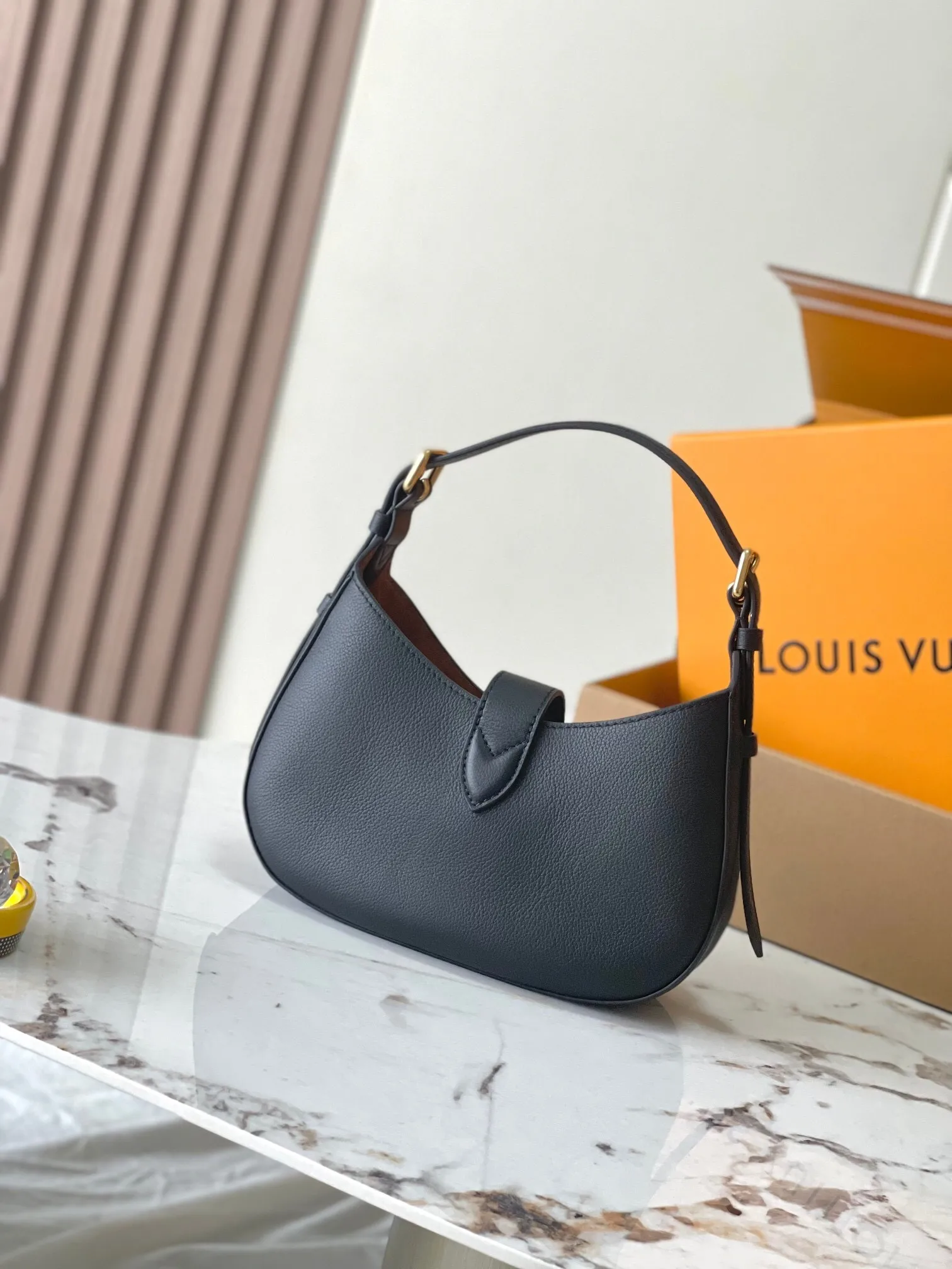 All categories 💚 Authentic bags 💚 LV 2024 official website new LV armpit bag