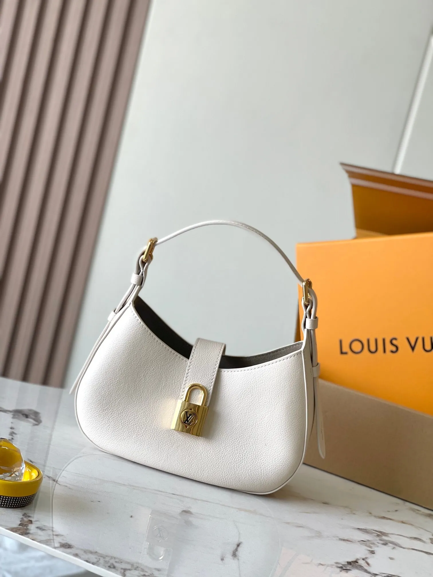 All categories 💚 Authentic bags 💚 LV 2024 official website new LV armpit bag