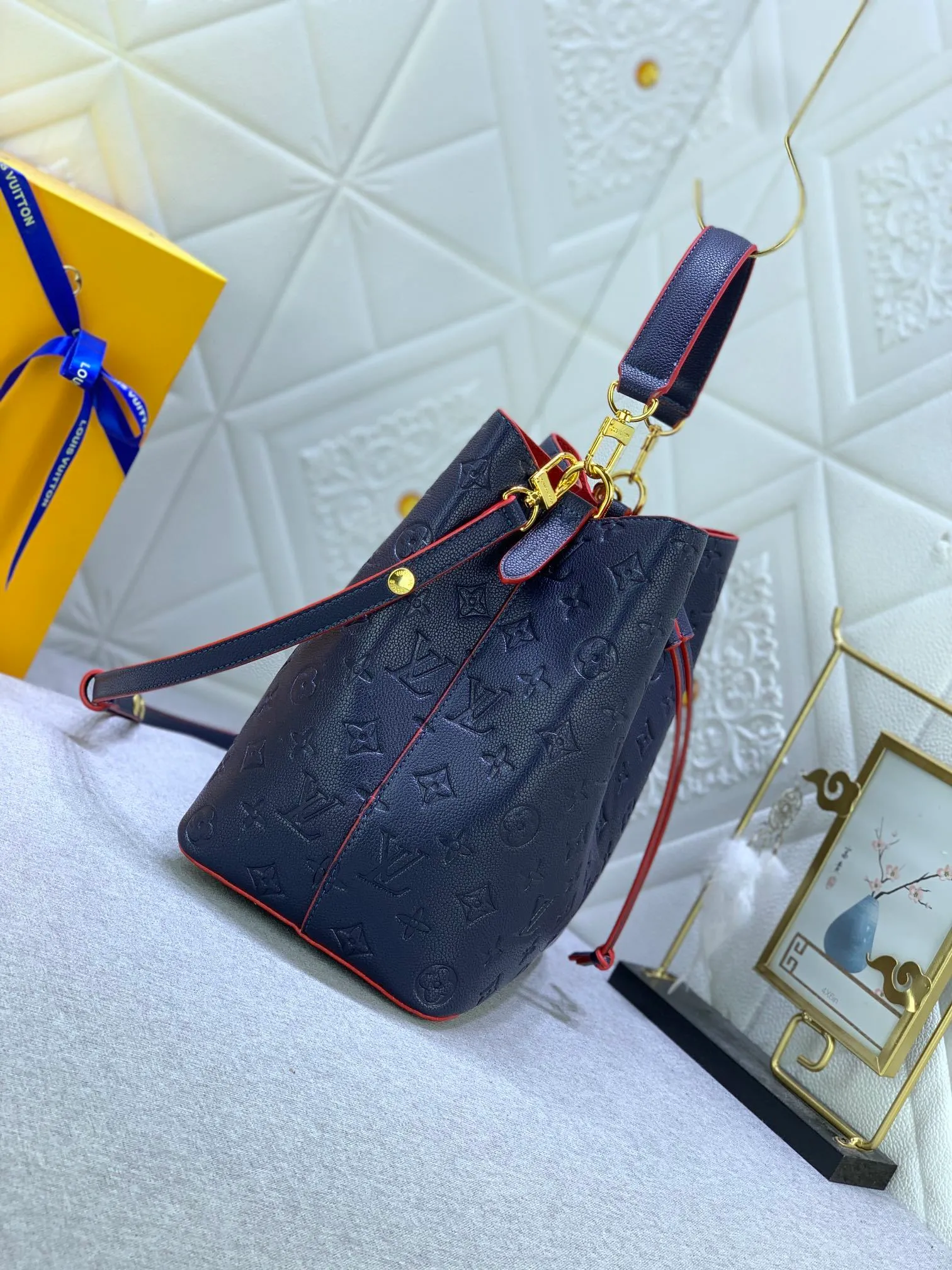 All Categories Official Website "Brand Women's Bags" Women's Bags 💙 LV 2023 New LV Bucket Bag Wholesale