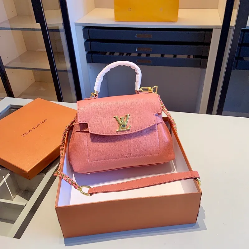 All categories Official website "Brand Women's Bags" Women's Bags 💙 LV 2023 latest version LV crossbody bag