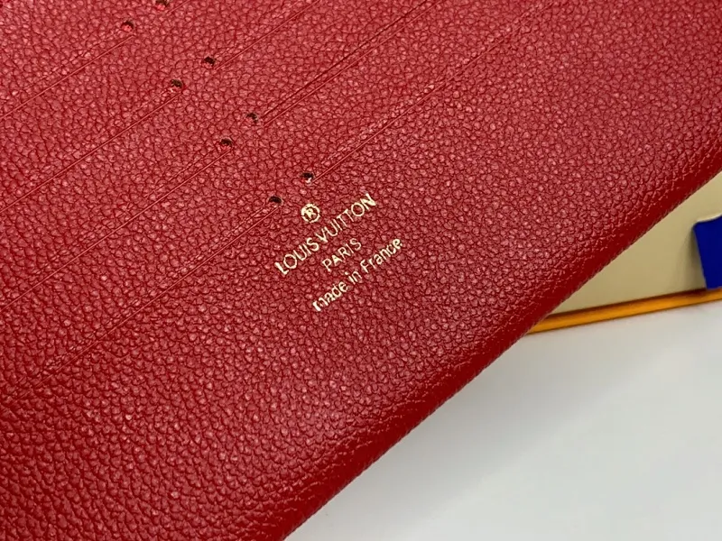 All categories Official website "Brand Women's Bags" Women's Bags 💙 LV replica LV, fine imitation LV bags, LV shoulder bags, 2023 official latest version LV crossbody bag, bag factory, original material, size: 21-12-3CM