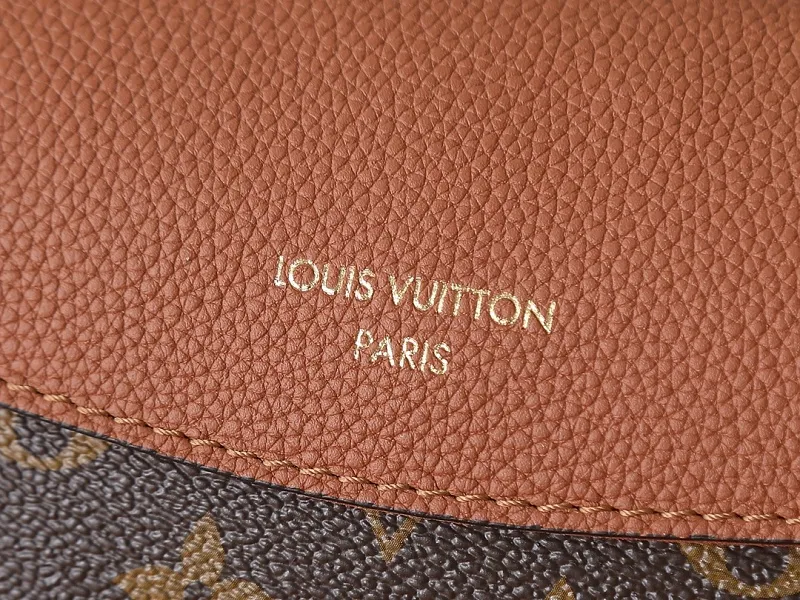 All Categories Official Website "Brand Women's Bags" Women's Bags 💙 LV LV 2026 New Crossbody Shoulder Bag