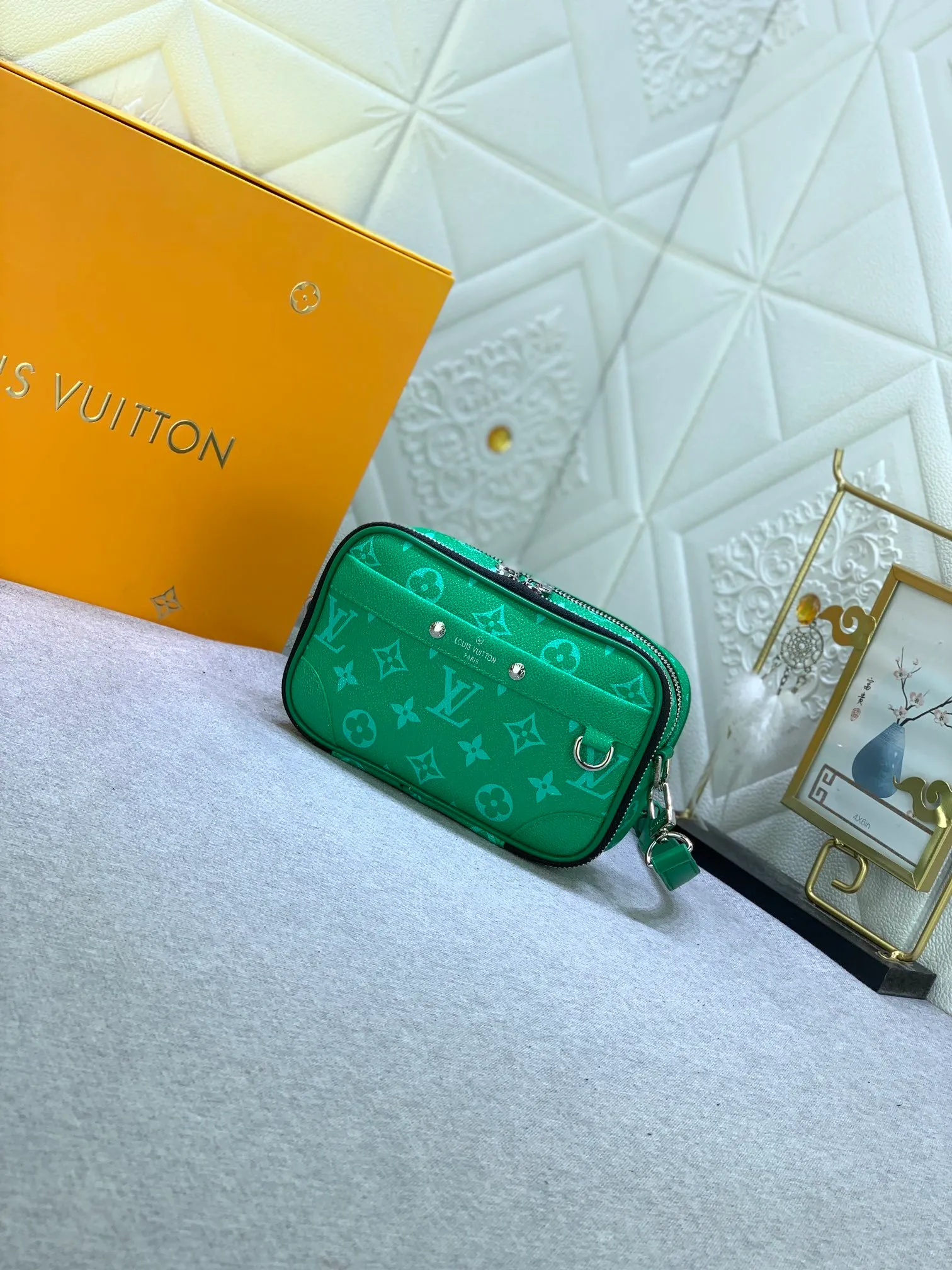 All Categories Official Website "Brand Women's Bags" Women's Bags 💙 LV 2024 New LV Crossbody Bag