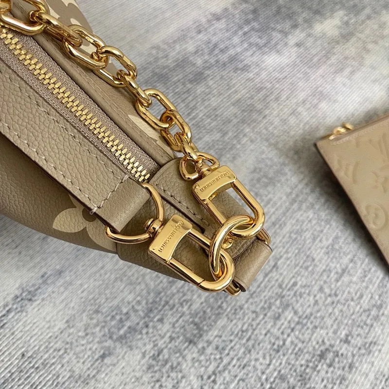 All categories Official website "Brand Women's Bags" Women's Bags 💙 LV 2025 new LV armpit bag