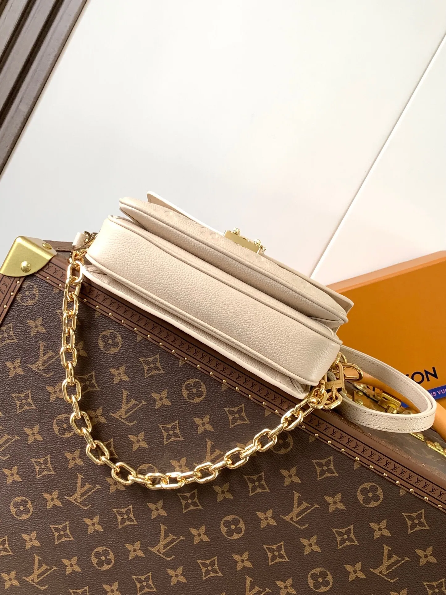 All Categories Official Website "Brand Women's Bags" Women's Bags 💙 LV 2025 New LV Crossbody Bag