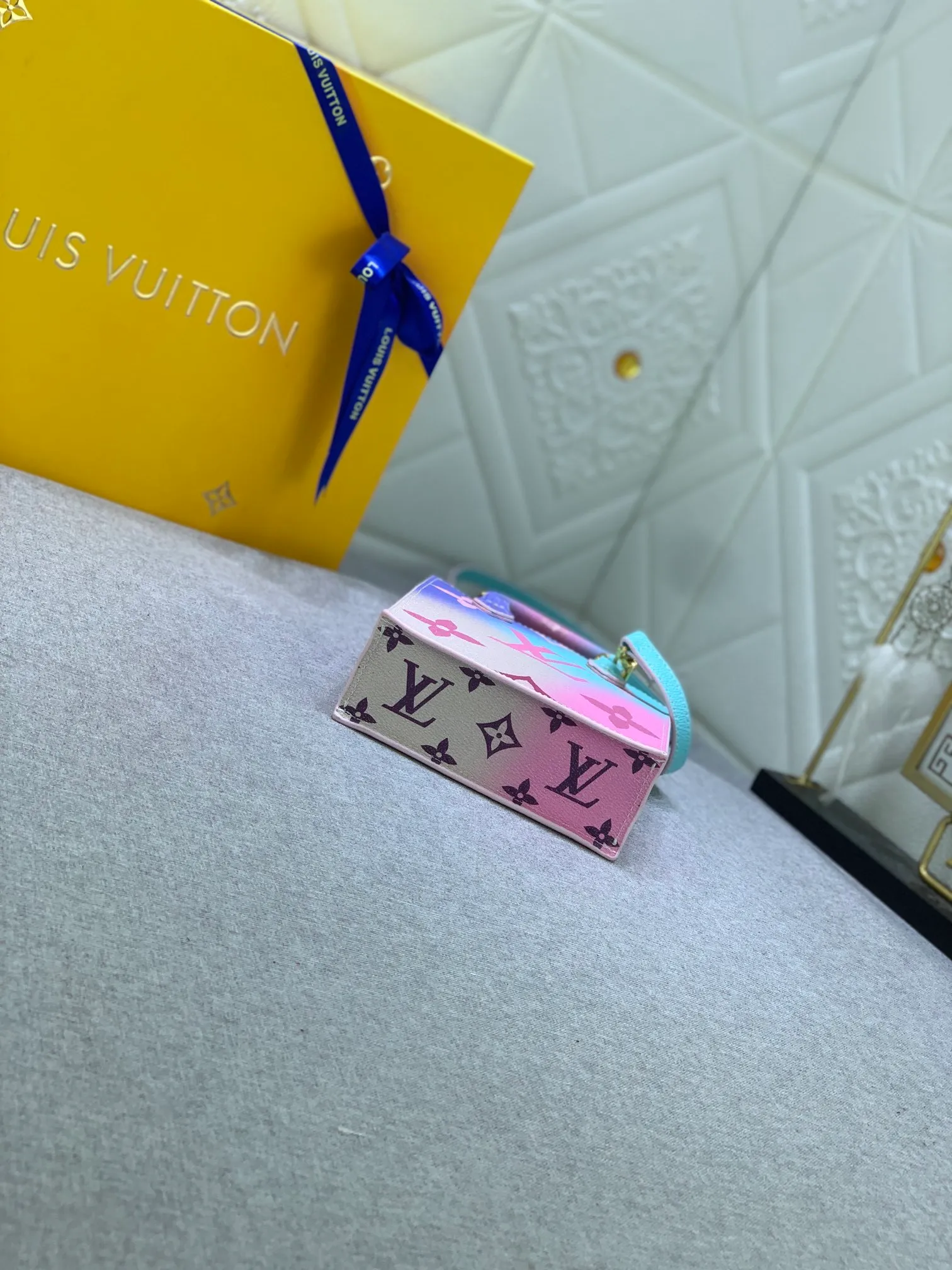 All Categories Official Website "Brand Women's Bags" Women's Bags 💙 LV 2023 New LV Crossbody Bag