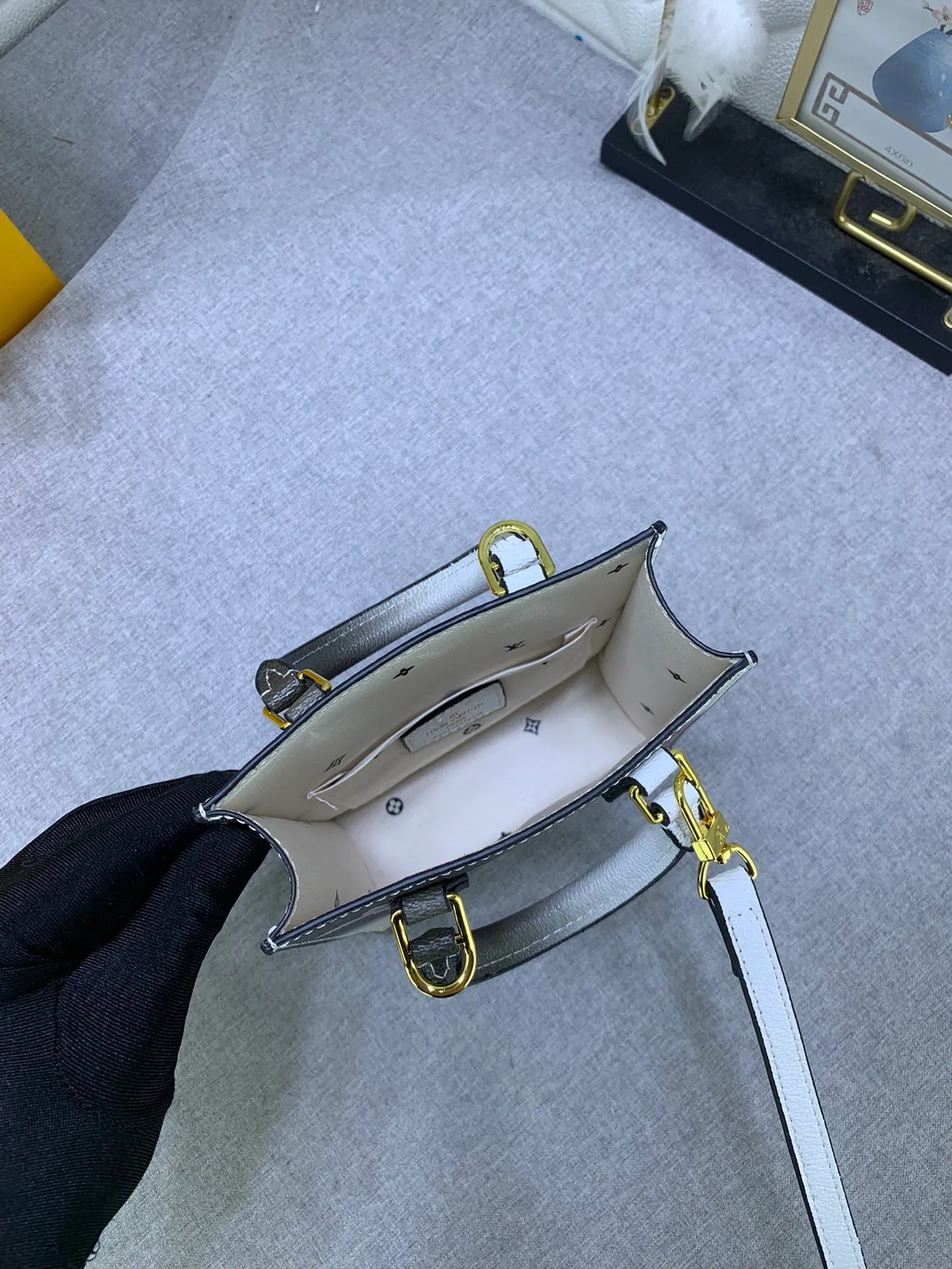 All Categories Official Website "Brand Women's Bags" Women's Bags 💙 LV 2023 New LV Crossbody Bag