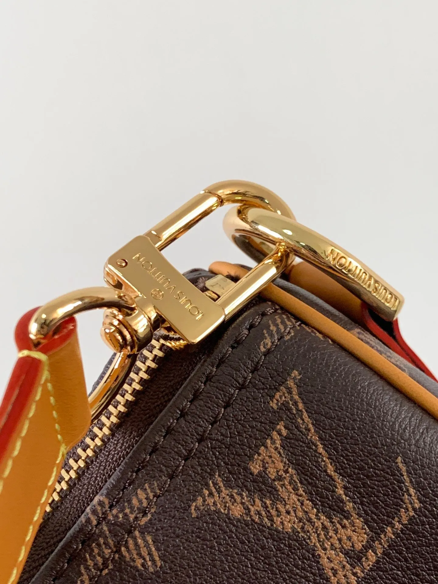 All Categories Official Website "Brand Women's Bags" Women's Bags 💙 LV 2025 New LV Crossbody Bag