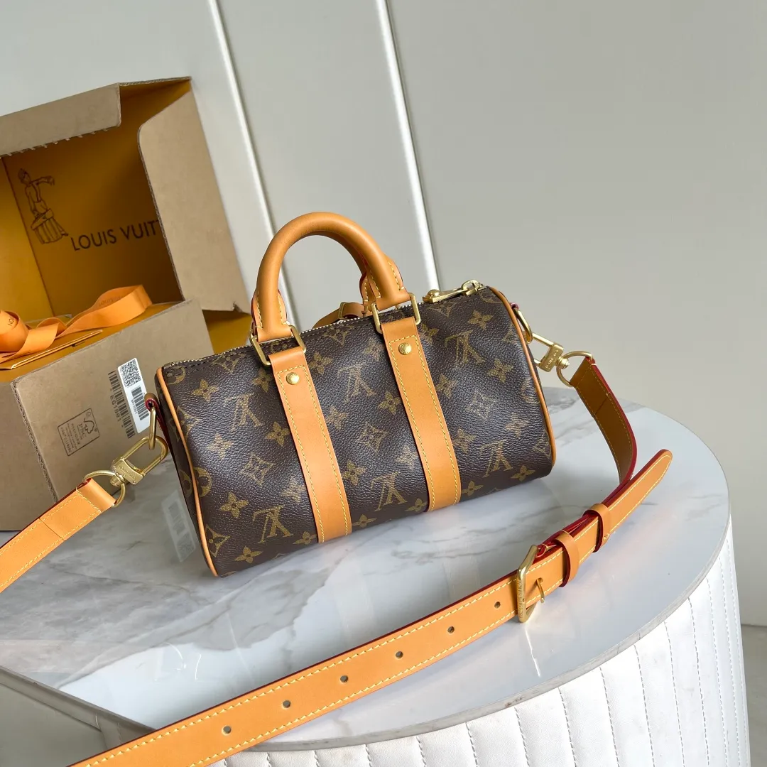 All Categories Official Website "Brand Women's Bags" Women's Bags 💙 LV LV 2026 New Crossbody Shoulder Bag