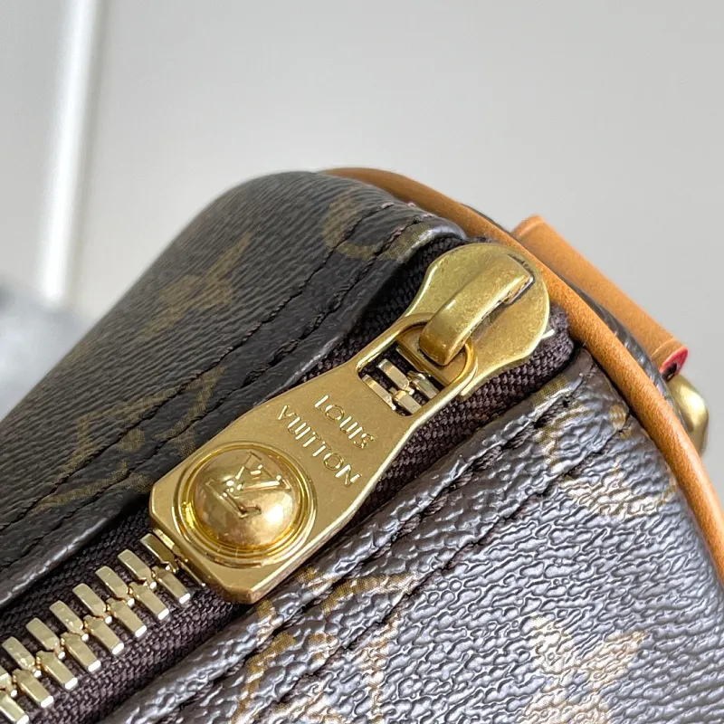 All Categories Official Website "Brand Women's Bags" Women's Bags 💙 LV LV 2026 New Crossbody Shoulder Bag