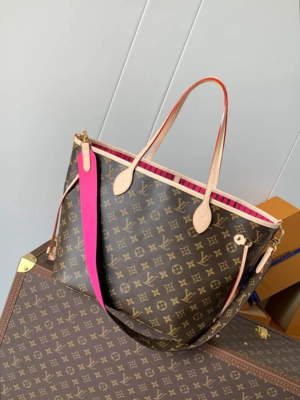 All categories Official website "Brand Women's Bags" Women's Bags 💙 LV 2026 new LV hand-held crossbody bag