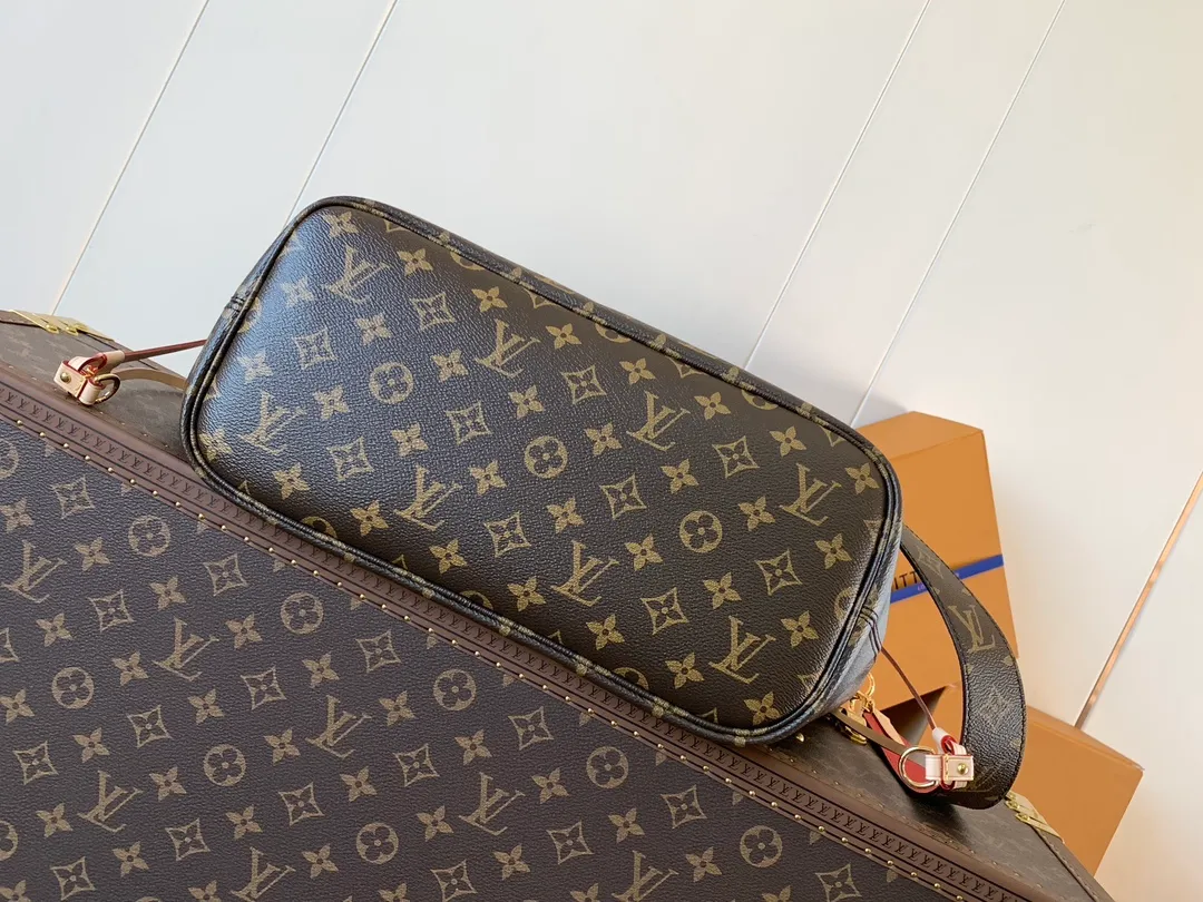 All categories Official website "Brand Women's Bags" Women's Bags 💙 LV 2026 new LV hand-held crossbody bag