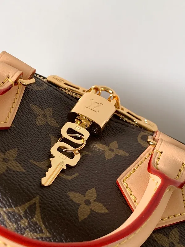 All Categories Official Website "Brand Women's Bags" Women's Bags 💙 LV 2026 New LV Crossbody Bag