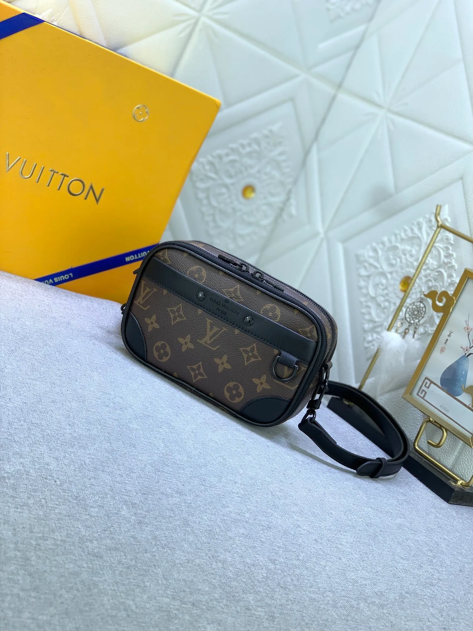 All Categories Official Website "Brand Women's Bags" Women's Bags 💙 LV 2024 New LV Crossbody Bag