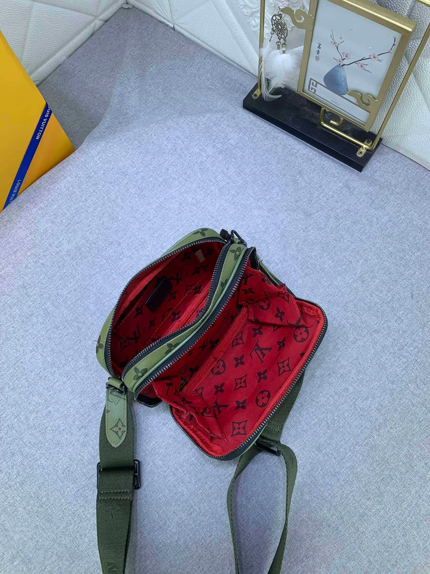 All Categories Official Website "Brand Women's Bags" Women's Bags 💙 LV 2024 New LV Crossbody Bag