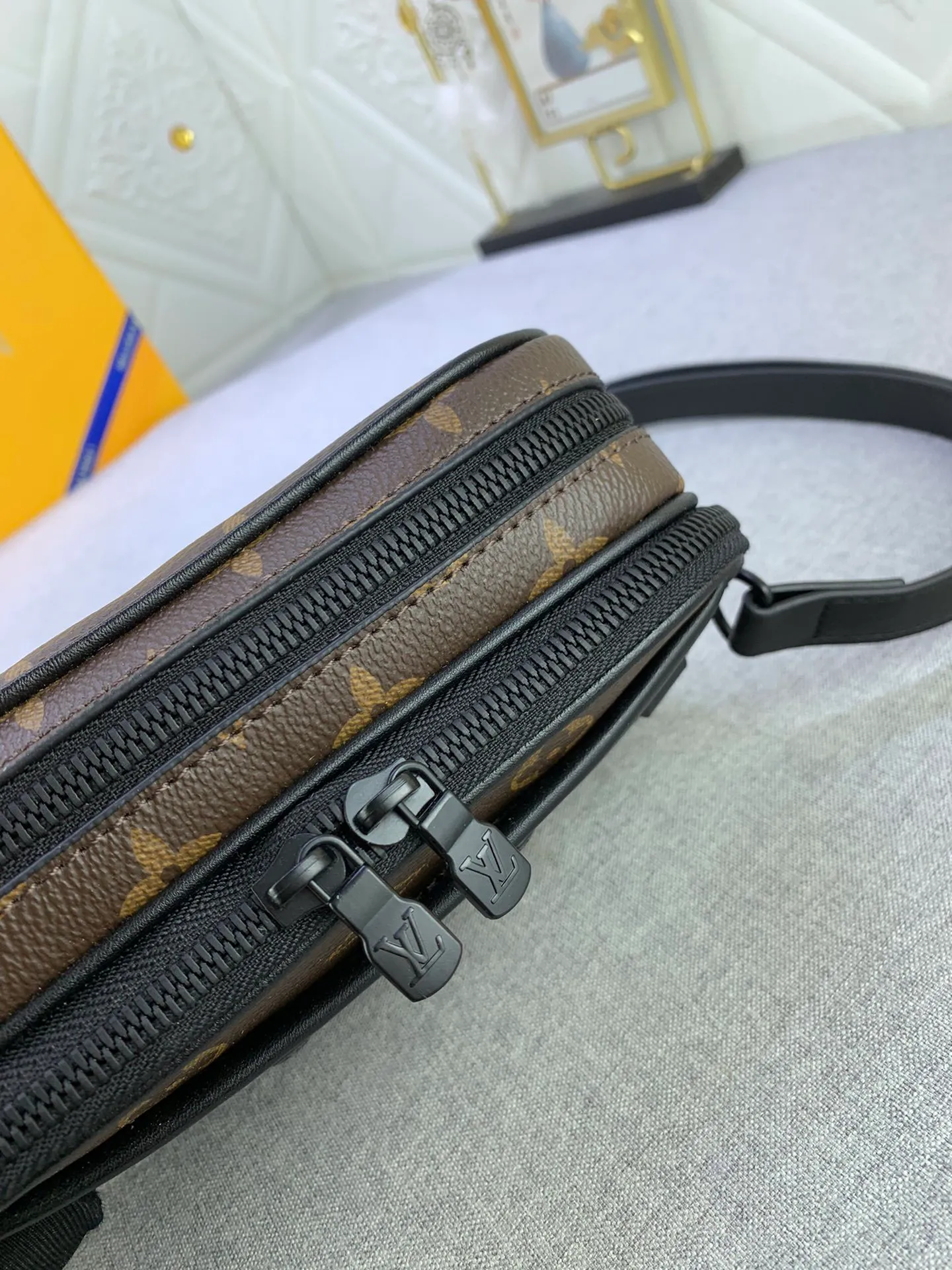All Categories Official Website "Brand Women's Bags" Women's Bags 💙 LV 2024 New LV Crossbody Bag