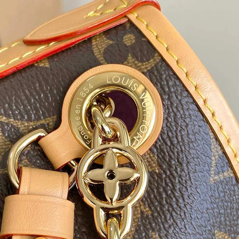 All Categories Official Website "Brand Women's Bags" Women's Bags 💙 LV LV 2026 New Crossbody Shoulder Bag