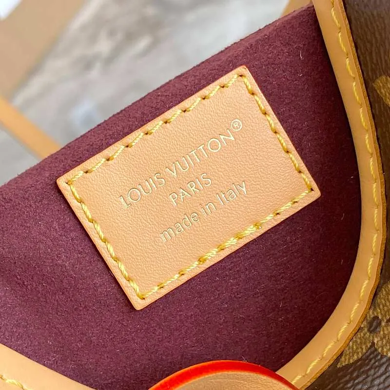 All Categories Official Website "Brand Women's Bags" Women's Bags 💙 LV LV 2026 New Crossbody Shoulder Bag