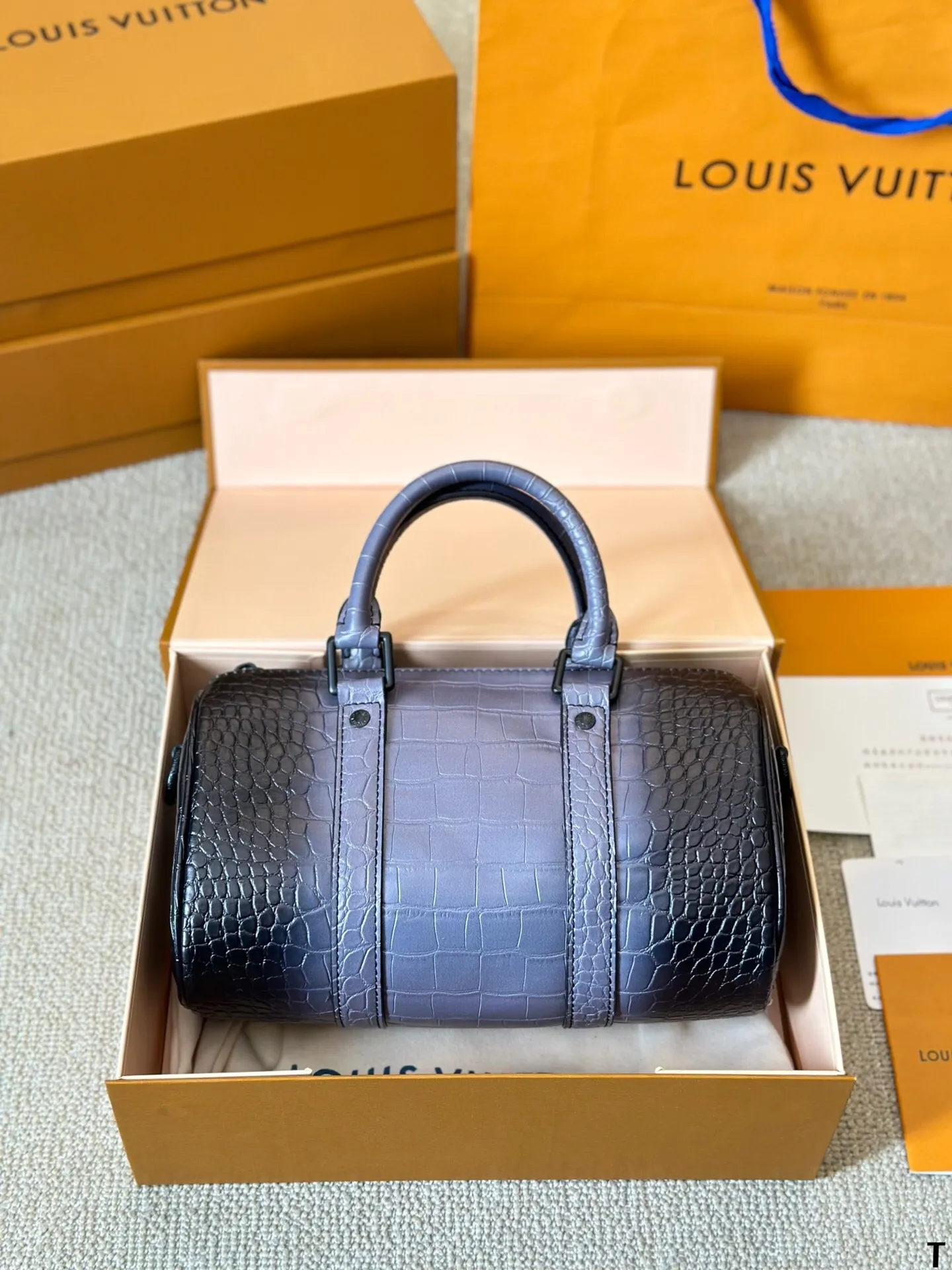 All Categories Official Website "Brand Women's Bags" Women's Bags 💙 LV 2024 Official Website New LV Crossbody Bags