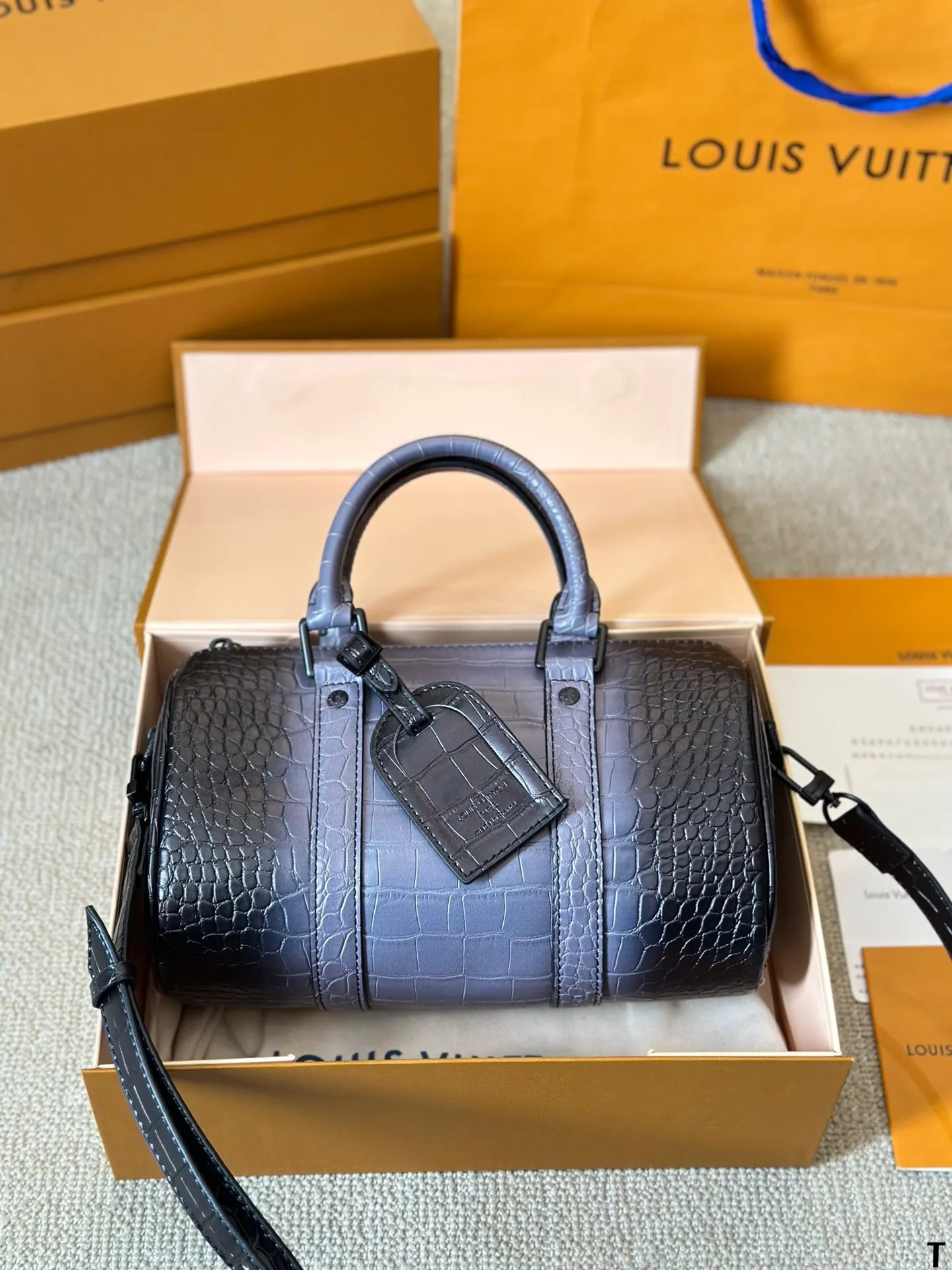 All Categories Official Website "Brand Women's Bags" Women's Bags 💙 LV 2024 Official Website New LV Crossbody Bags