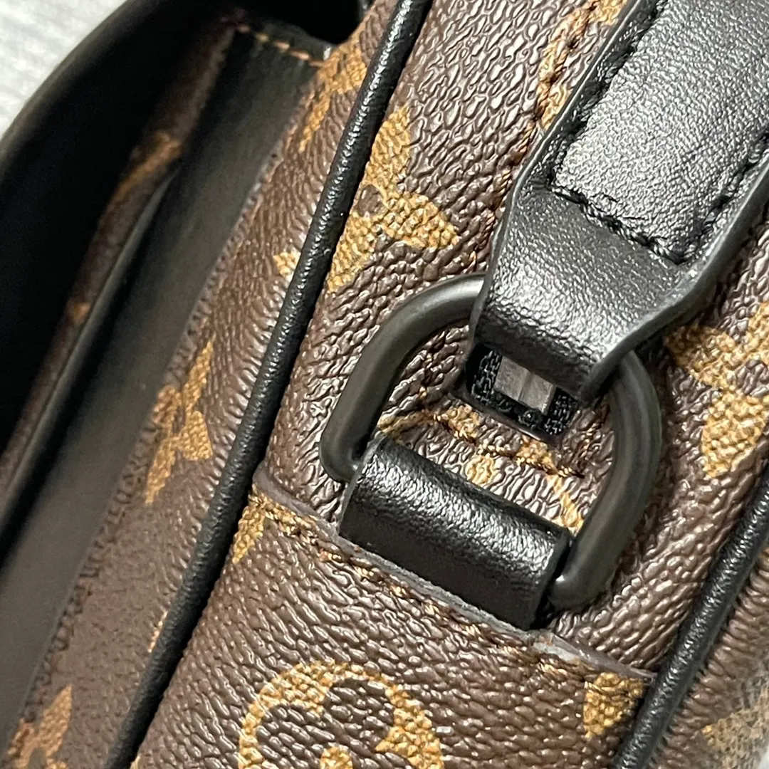 All categories Official website "Brand Women's Bags" Women's Bags 💙 LV Christopher mini handbag is made of iconic Monogram Macassar material and matte metal parts, with adjustable shoulder straps, and a dynamic atmosphere bursts out. It also features spacious compartments and front pockets, providing a modern way to carry your daily essentials. Dimensions: 15.0 x