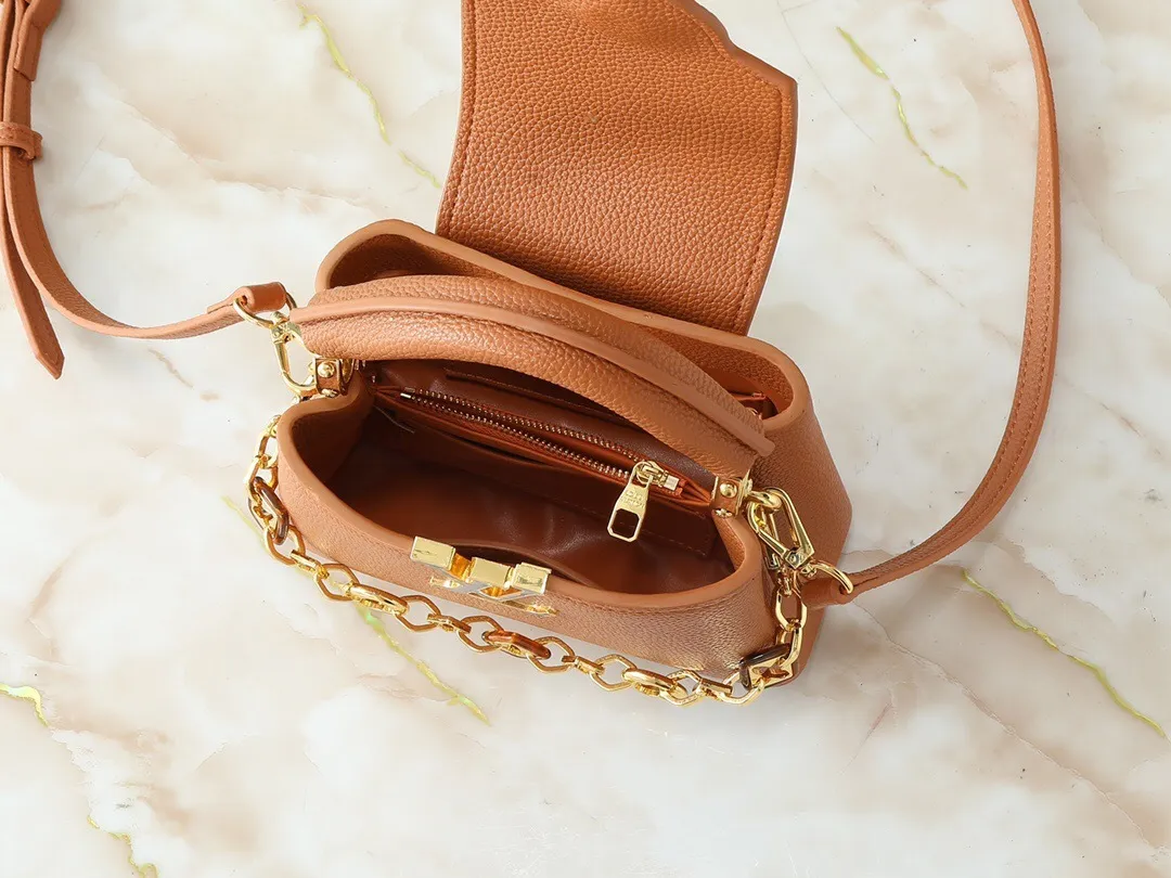 All Categories Official Website "Brand Women's Bags" Women's Bags 💙 LV 2025 New LV Crossbody Bag