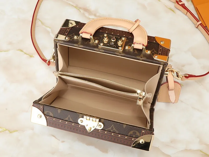 All Categories Official Website "Brand Women's Bags" Women's Bags 💙 LV 2024 Official Website New LV Crossbody Bags